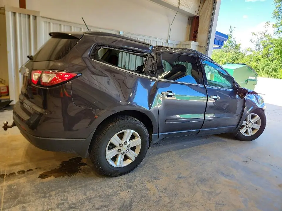 2014 CHEVROLET TRAVERSE LT  