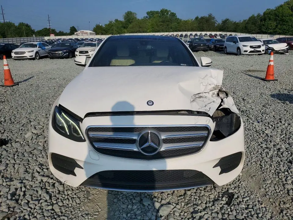 2017 MERCEDES-BENZ E 300 4MATIC  