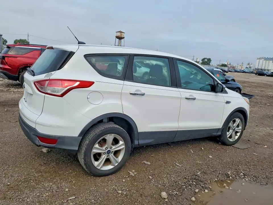 2016 FORD ESCAPE S  