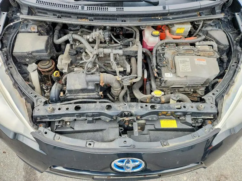 2013 TOYOTA PRIUS C TWO  