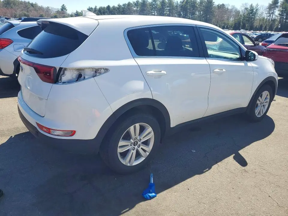 2018 KIA SPORTAGE LX  