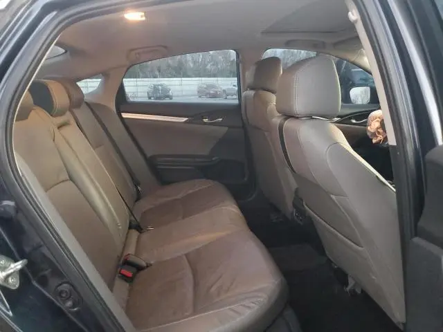 2018 HONDA CIVIC TOURING  