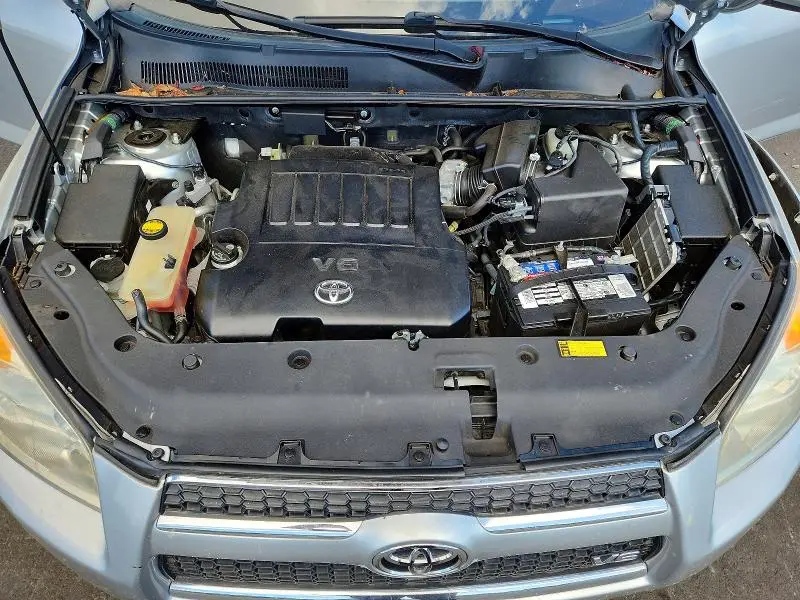 2010 TOYOTA RAV4 LIMITED  