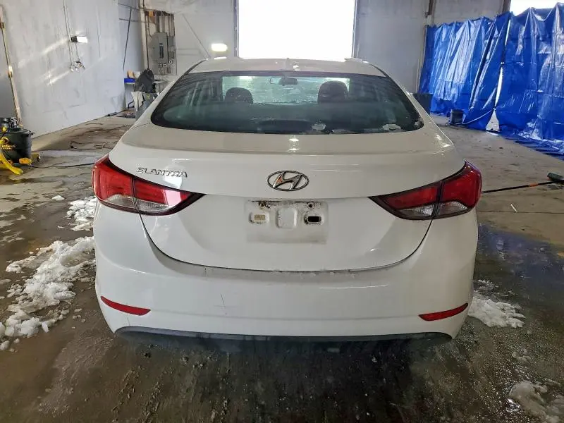 2014 HYUNDAI ELANTRA SE  