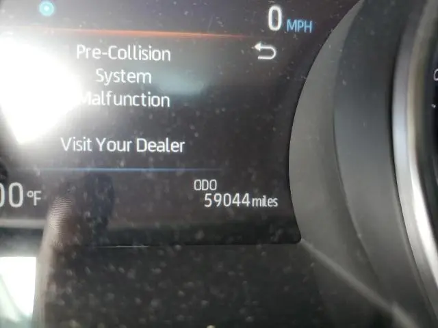 2021 TOYOTA CAMRY XLE  