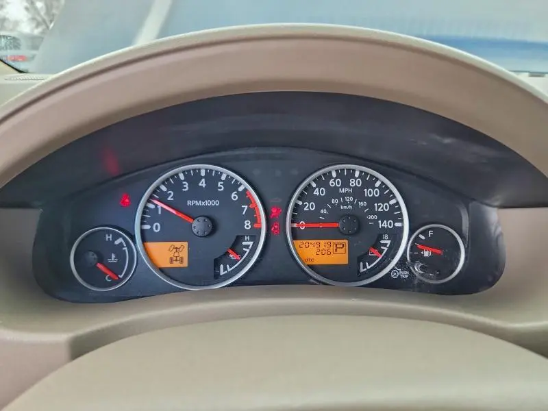 2010 NISSAN PATHFINDER S  