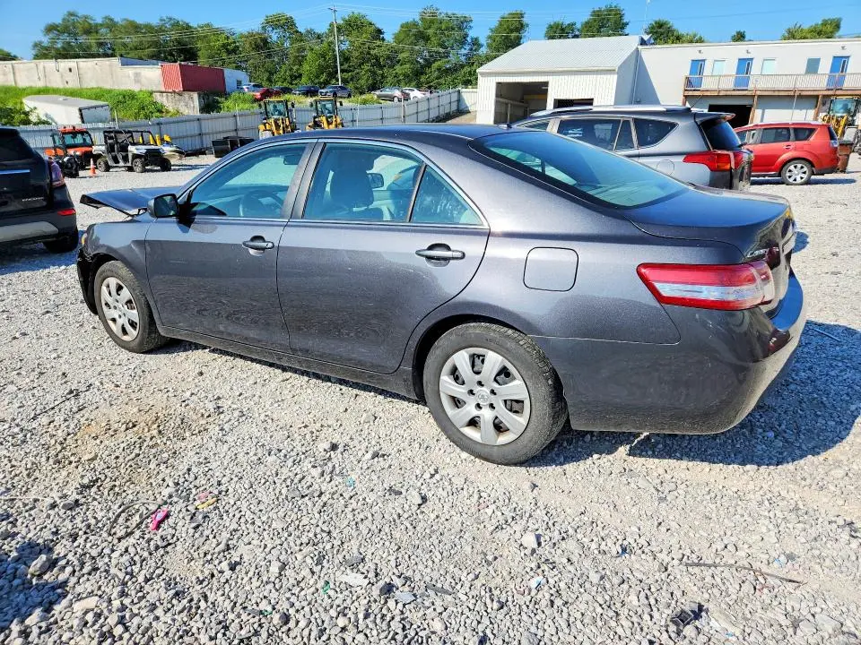 2011 TOYOTA CAMRY LE  