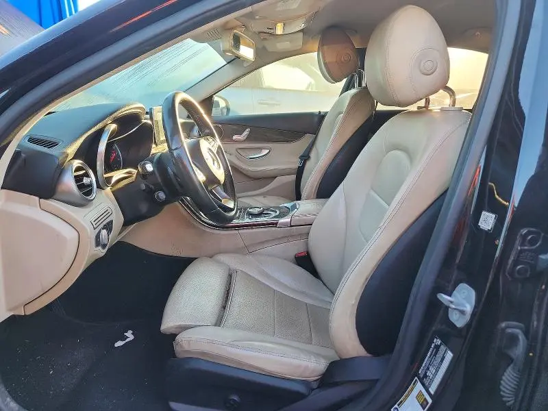 2017 MERCEDES-BENZ C 300  