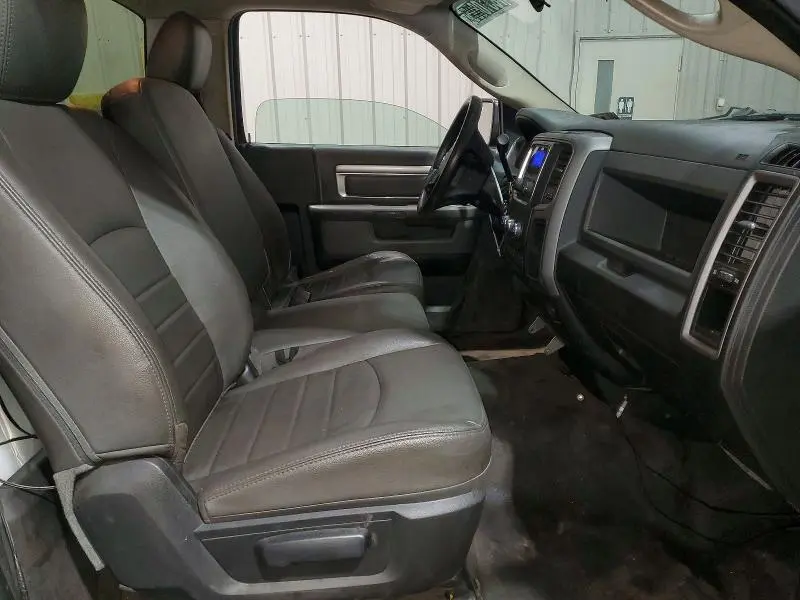 2015 RAM 1500 ST  