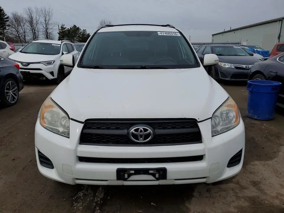 2011 TOYOTA RAV4 BASE  