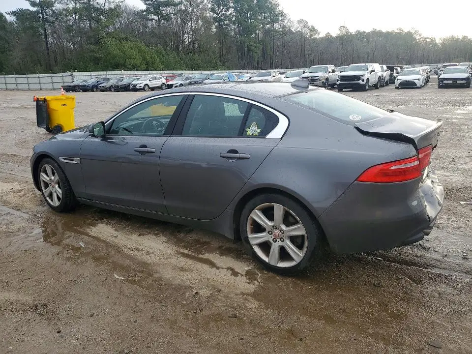2017 JAGUAR XE PREMIUM  