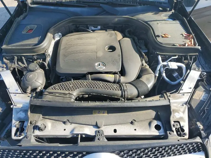 2020 MERCEDES-BENZ GLC 300  