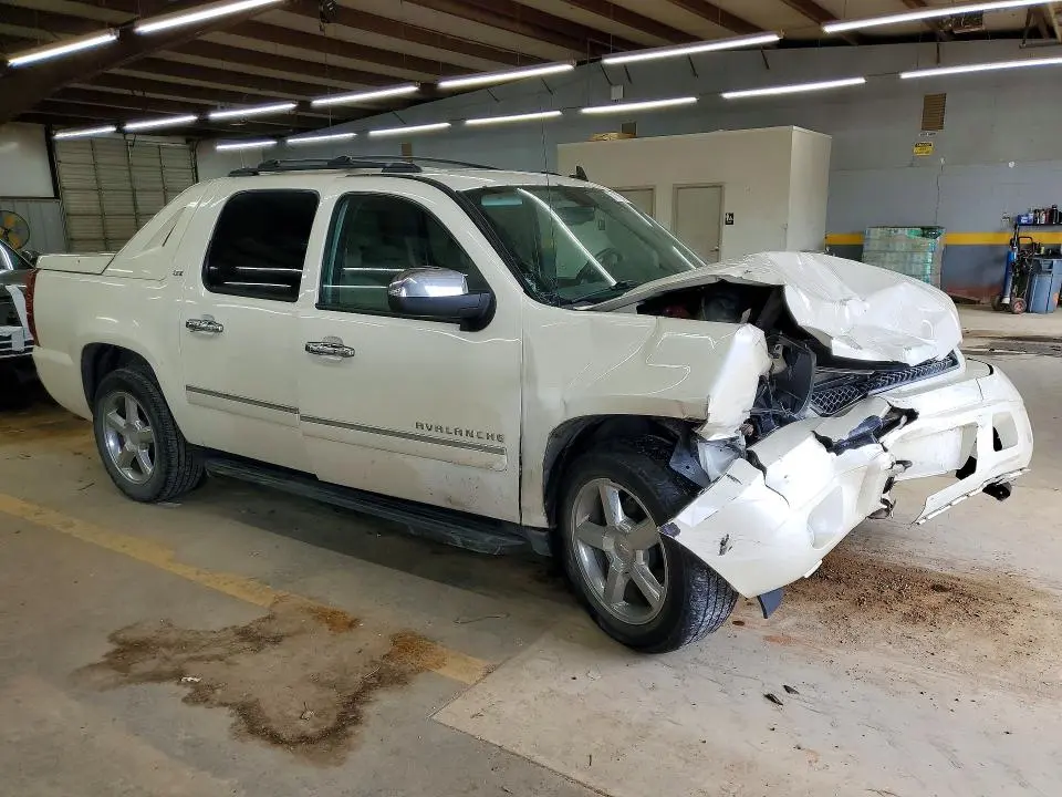 2012 CHEVROLET AVALANCHE LTZ  