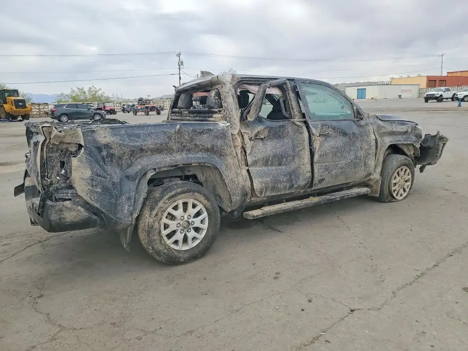 2024 TOYOTA TACOMA SR  