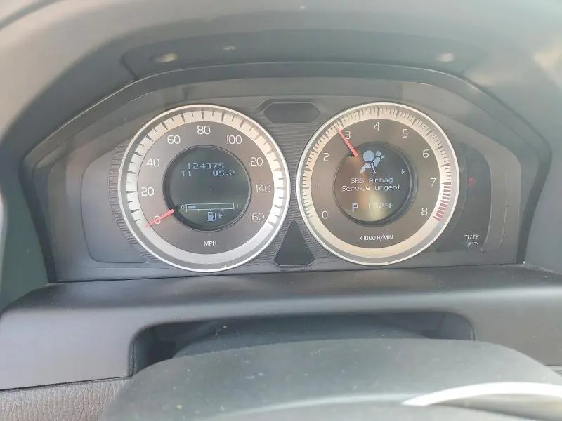2013 VOLVO XC60 3.2  
