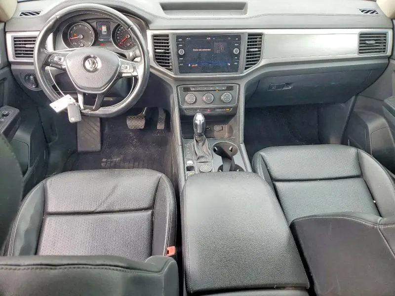 2018 VOLKSWAGEN ATLAS SE  