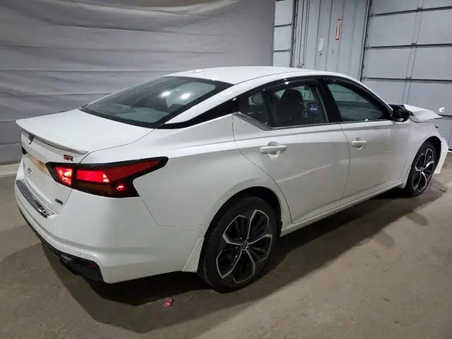 2023 NISSAN ALTIMA SR  
