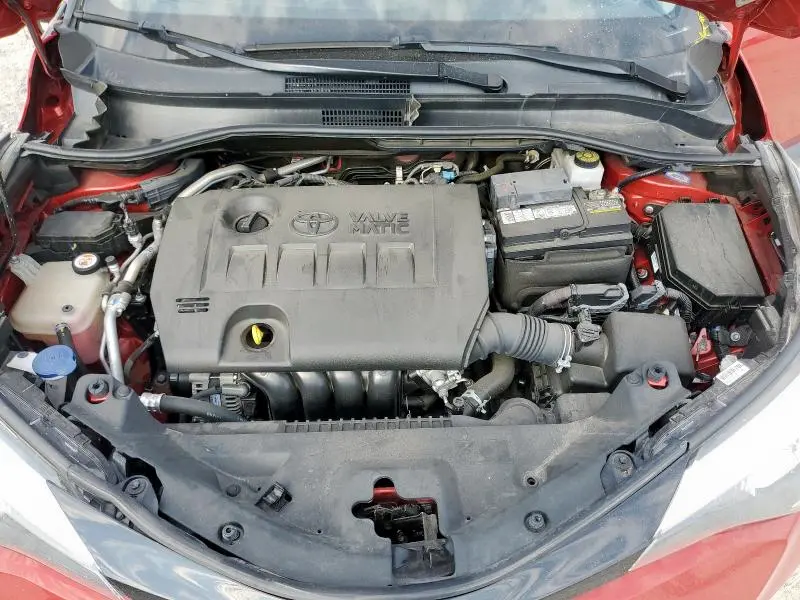 2020 TOYOTA C-HR XLE