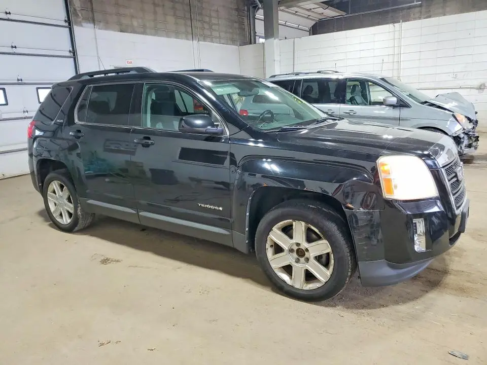 2010 GMC TERRAIN SLE  