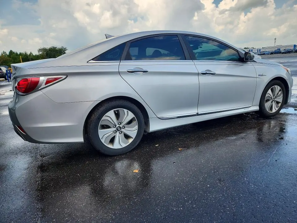2013 HYUNDAI SONATA HYBRID  