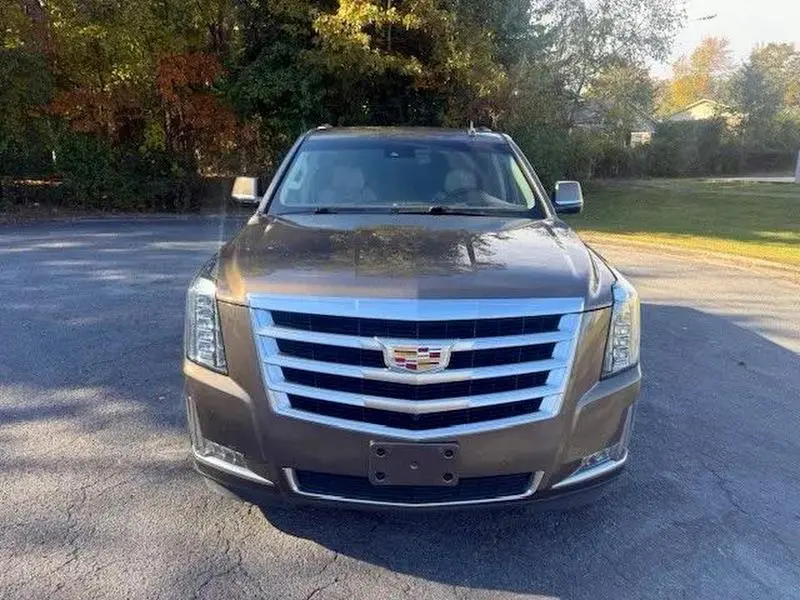 2016 CADILLAC ESCALADE LUXURY  
