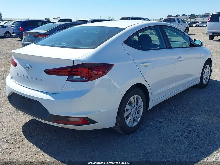 2020 HYUNDAI ELANTRA SE