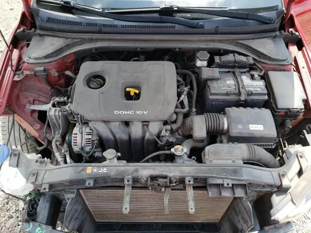 2021 HYUNDAI ELANTRA SE  