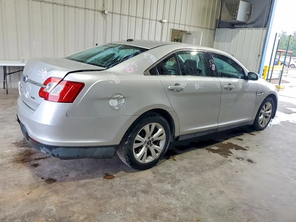 2011 FORD TAURUS   