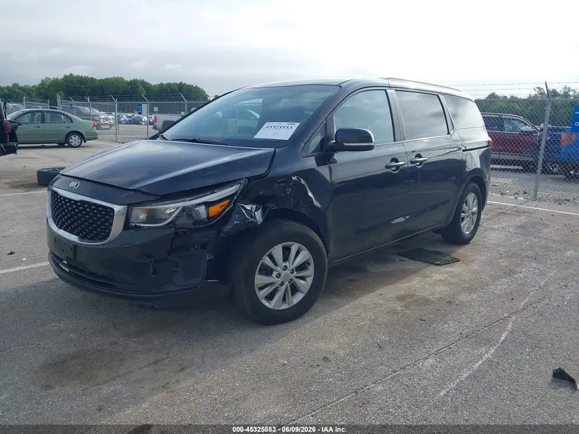 2016 KIA SEDONA LX
