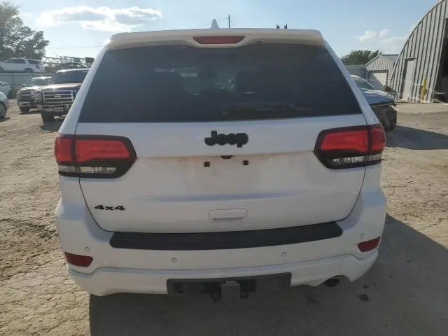 2020 JEEP GRAND CHEROKEE LAREDO  