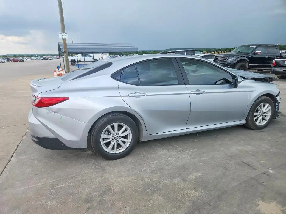 2025 TOYOTA CAMRY LE  