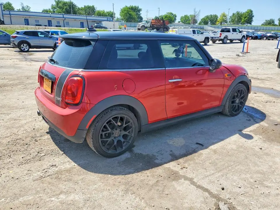 2015 MINI COOPER   
