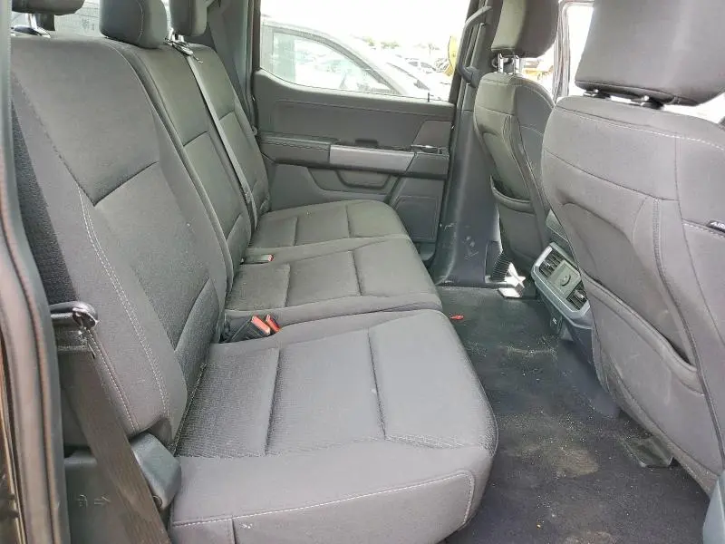 2025 FORD F150 XLT  