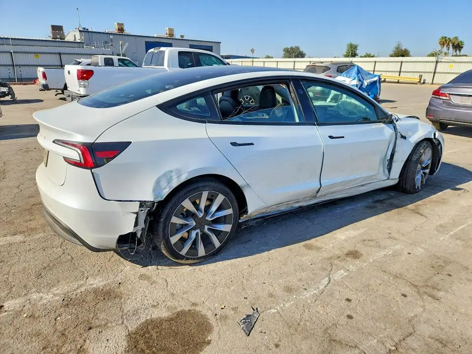 2025 TESLA MODEL 3   
