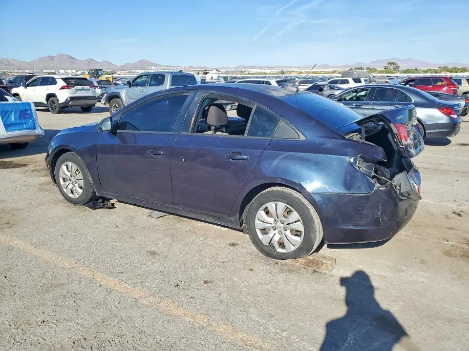 2015 CHEVROLET CRUZE LS  