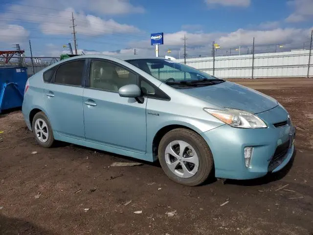 2013 TOYOTA PRIUS   