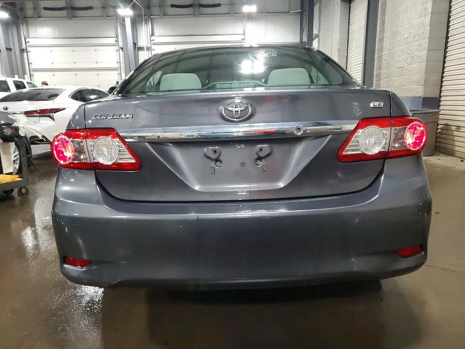 2013 TOYOTA COROLLA LE  