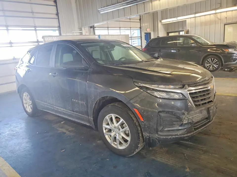 2022 CHEVROLET EQUINOX LS  