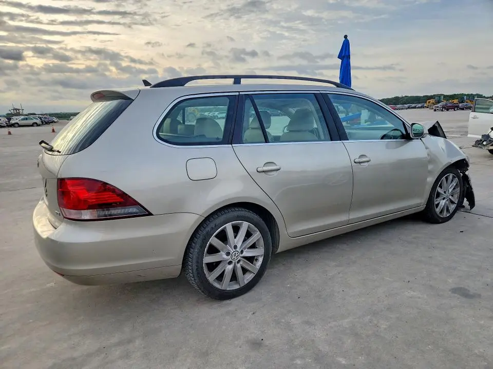 2013 VOLKSWAGEN JETTA TDI  
