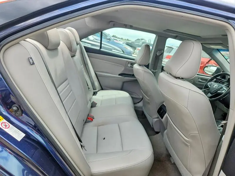 2017 TOYOTA CAMRY XLE  