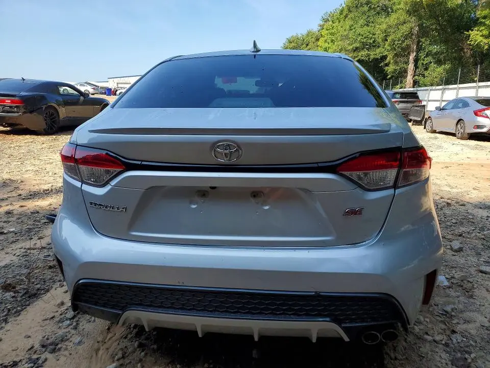 2020 TOYOTA COROLLA SE  