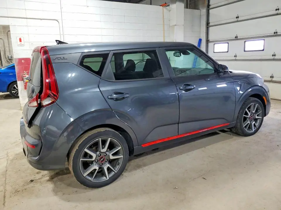 2022 KIA SOUL GT LINE  