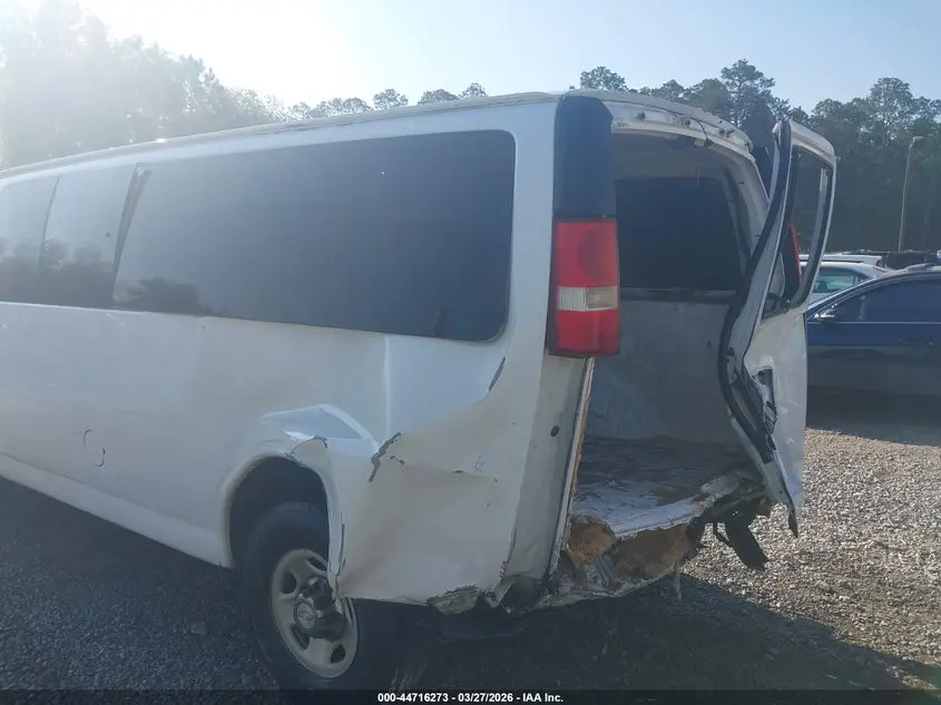 2014 CHEVROLET EXPRESS 3500 LT