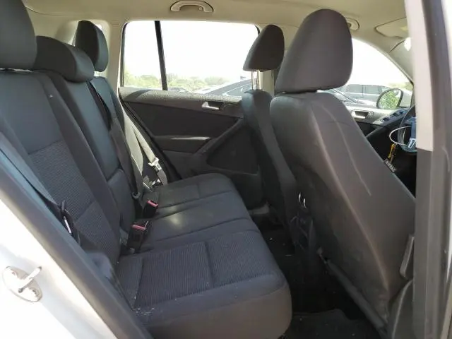 2017 VOLKSWAGEN TIGUAN S  