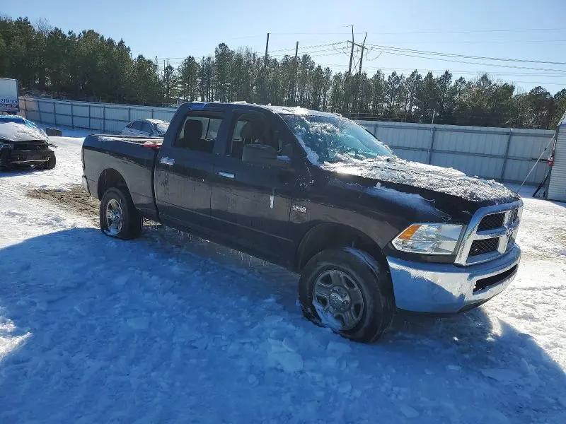 2017 RAM 2500 SLT  