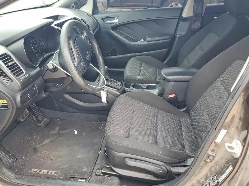 2018 KIA FORTE LX  