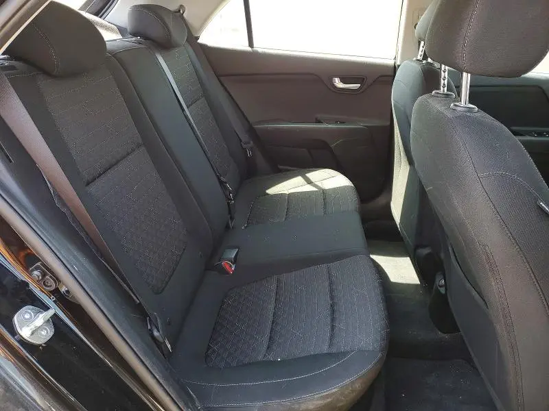 2023 KIA RIO S  