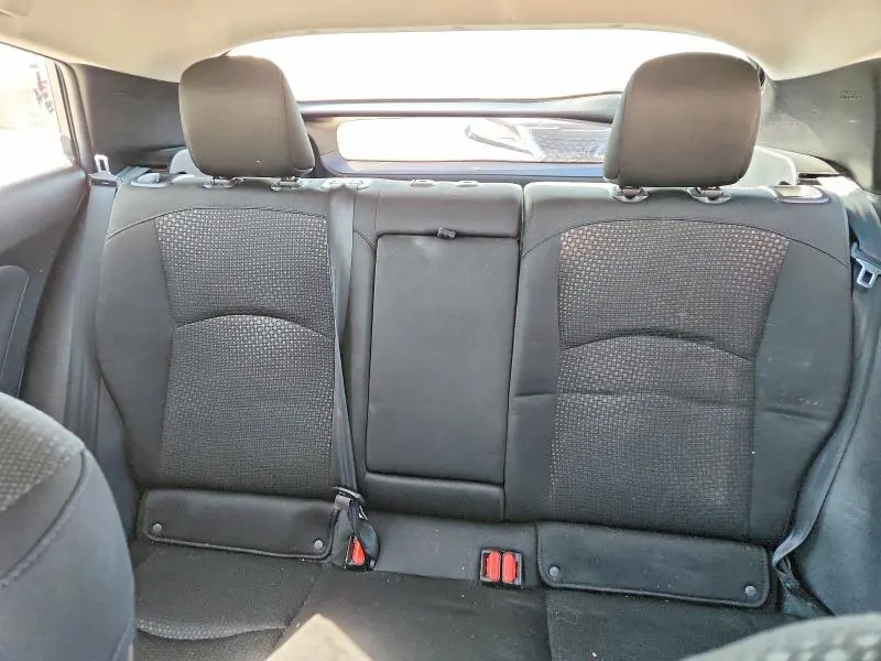 2020 TOYOTA PRIUS LE AWD-E  