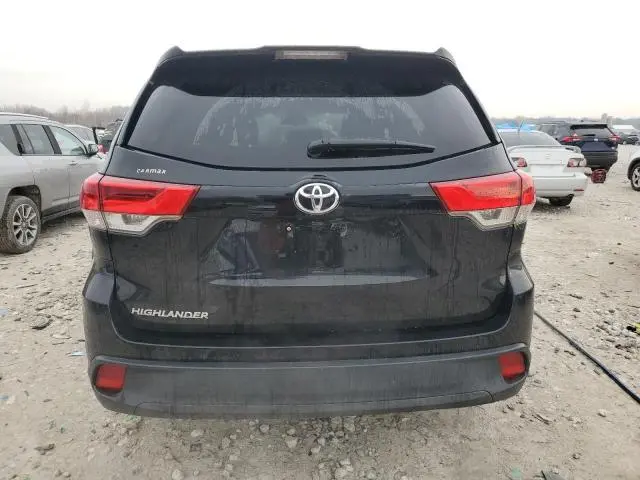 2019 TOYOTA HIGHLANDER LE  