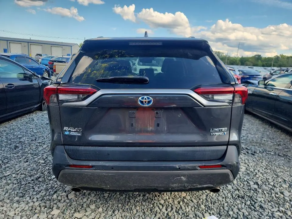 2021 TOYOTA RAV4 LIMITED  